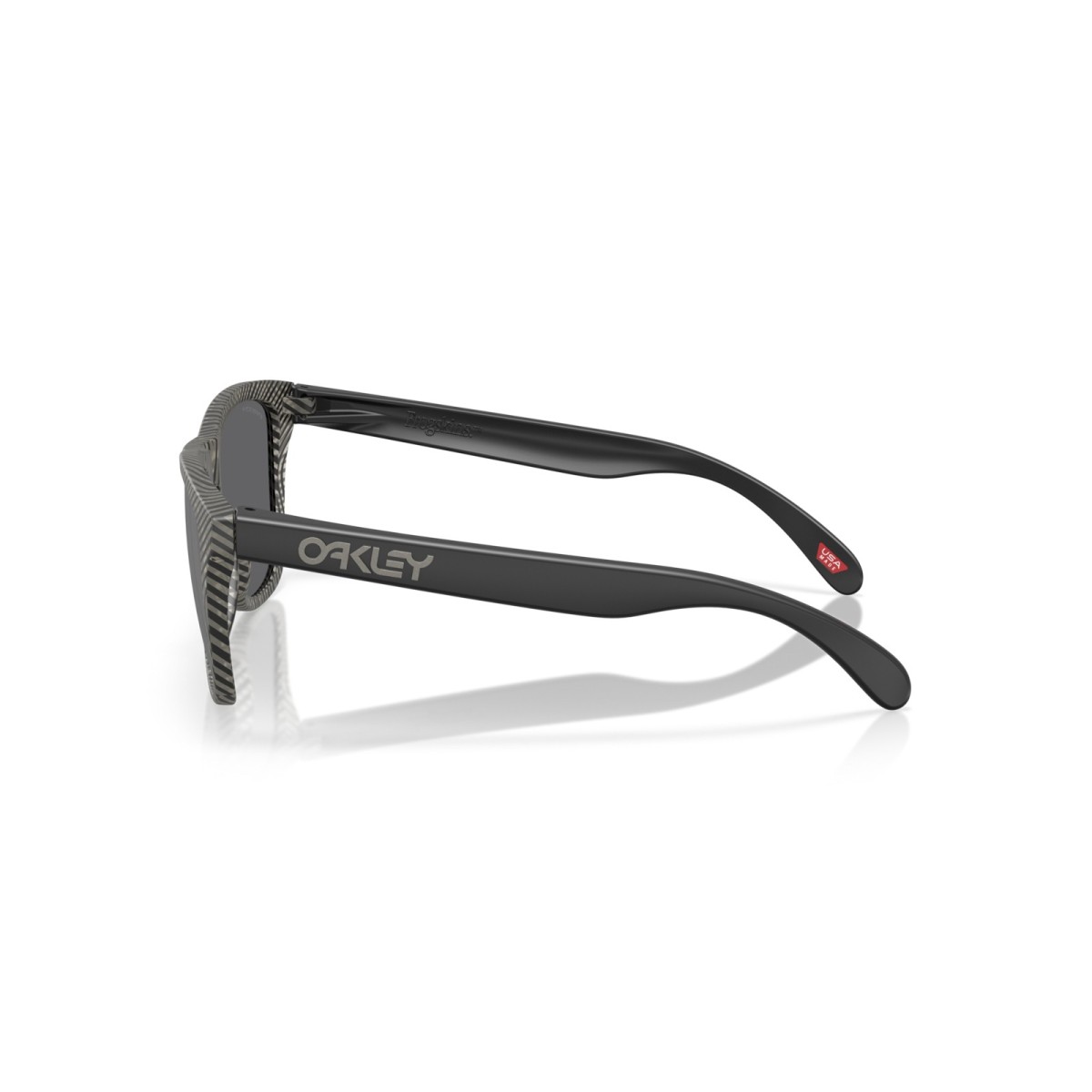 Oakley Frogskins OO9013 M0 | Sunglasses | Vytria Eyewear