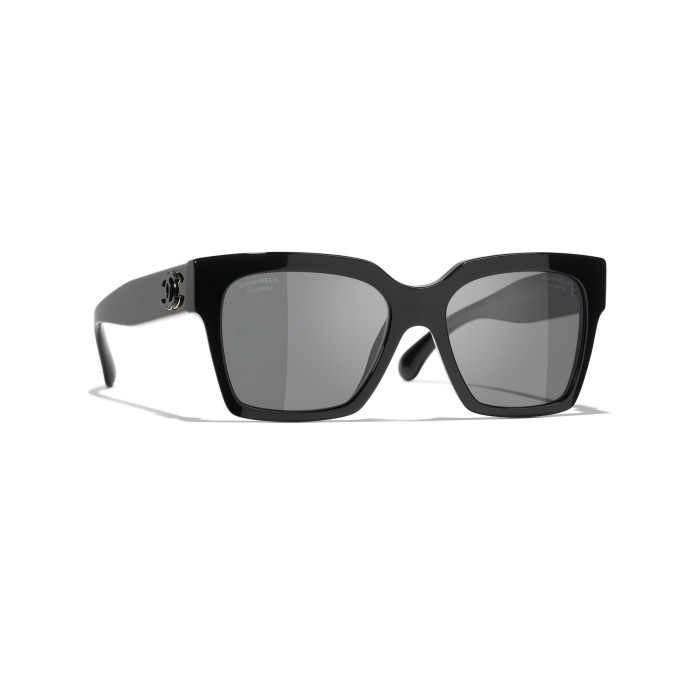 Sunglasses Chanel CH5557 C622T8