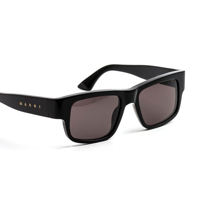 04B Gukija Black