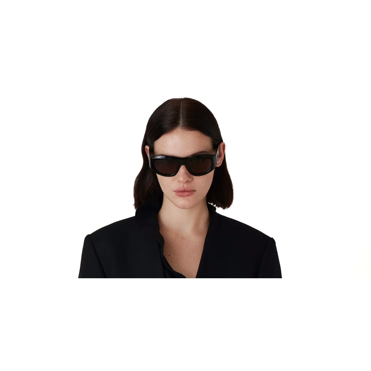 Gigi Studios Galilea Black Sunglasses | Women Round Glasses