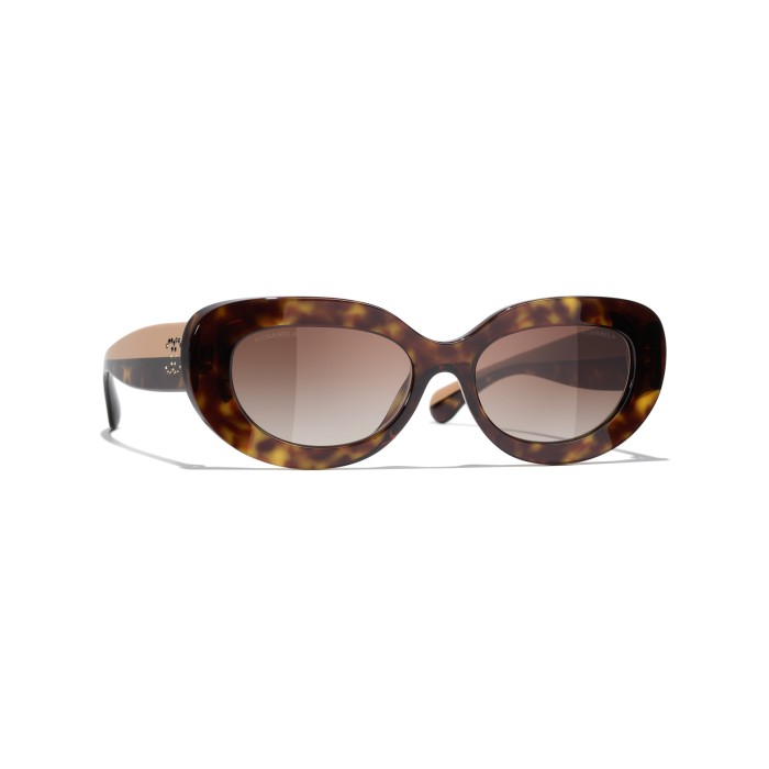 CHANEL CH5562B C714S5 | Sunglasses | Vytria Eyewear