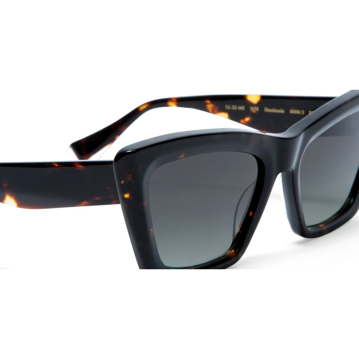 Gigi Studios Esmeralda 6868 2 | Gafas de Sol | Vytria Eyewear