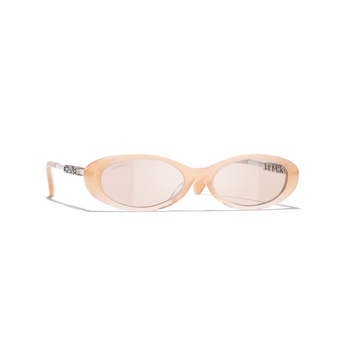CHANEL CH5565 1831S7 | Sunglasses | Vytria Eyewear
