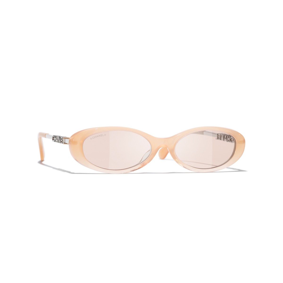 CHANEL CH5565 1831S7 | Sunglasses | Vytria Eyewear