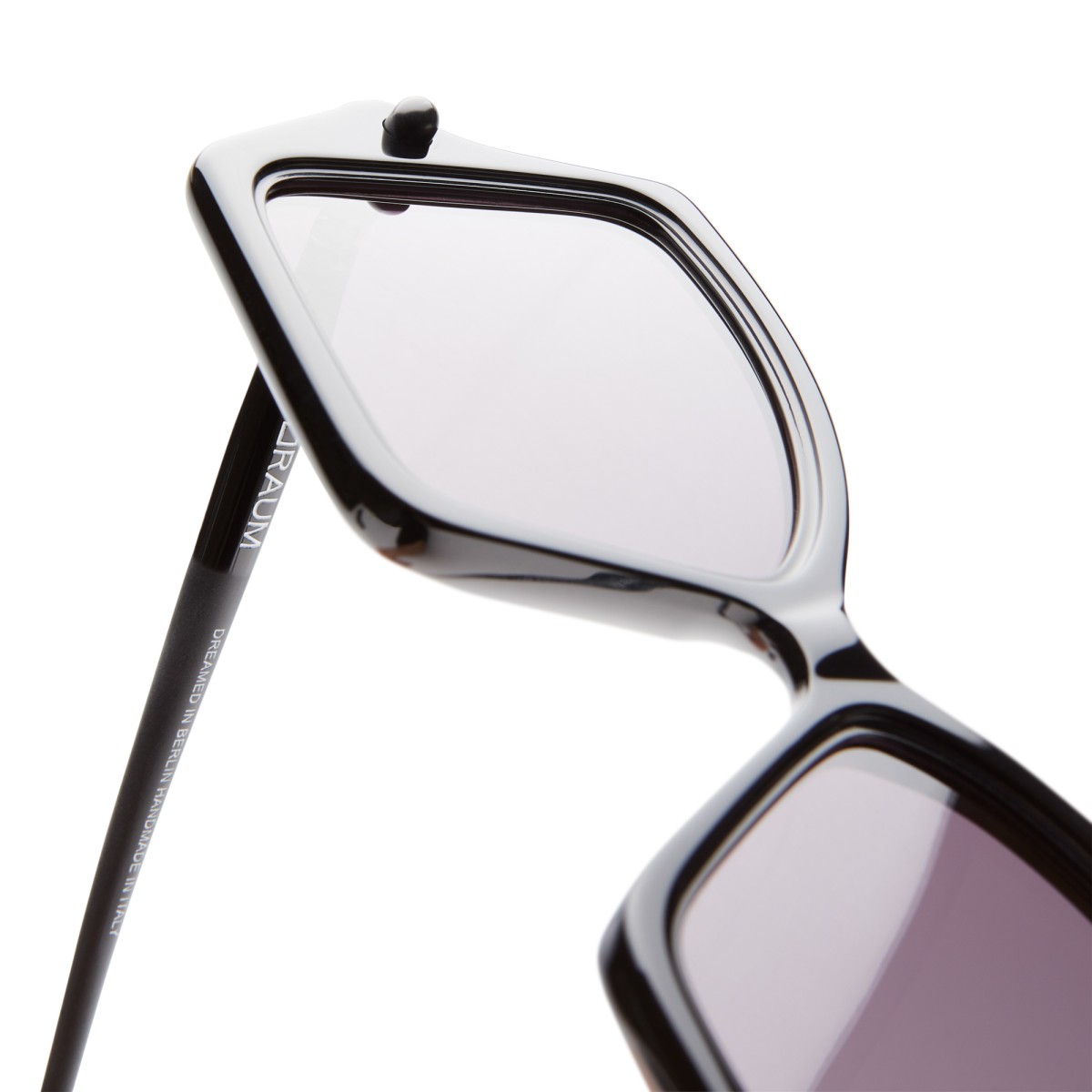 KUBORAUM P30 BK | Sunglasses | Vytria Eyewear