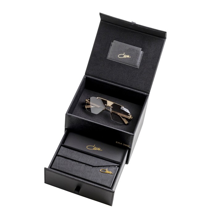 CAZAL 777 001