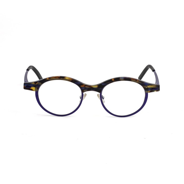 THEO  OVY 025