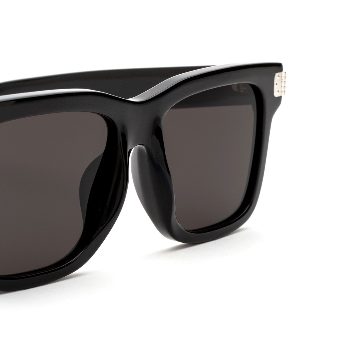 MM6 MAISON MARGIELA Y7Z NOIRES | Sunglasses | Vytria Eyewear