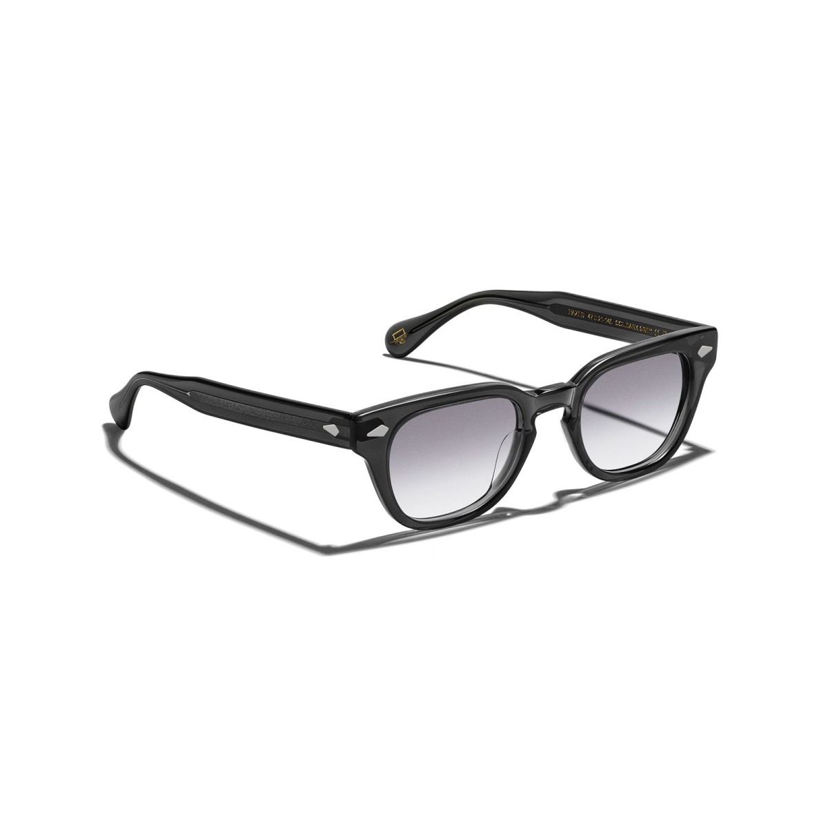 Moscot Hazen Dark Grey | Sunglasses | Vytria Eyewear