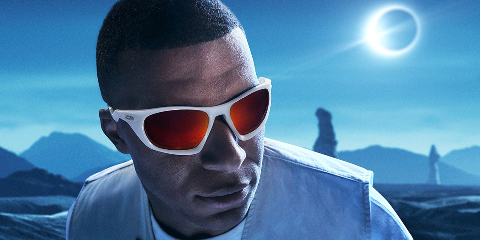What does it mean for sunglasses to be polarized?